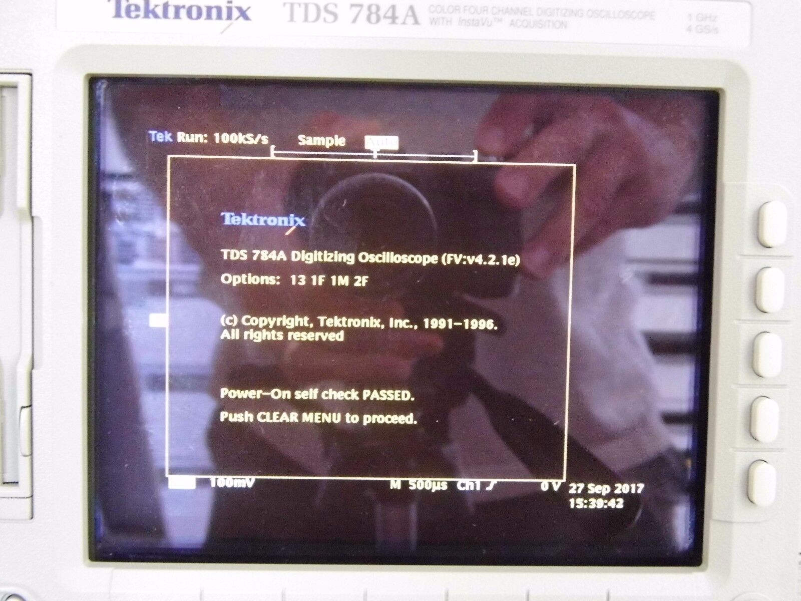 Tektronix TDS784A Oscilloscope 1GHz, 4GS/s Opt's 2F/1M NIST calibrated 8/2017 Tektronix TDS784A Oscilloscope 1GHz, 4GS/s Opt's 2F/1M NIST calibrated 8/2017